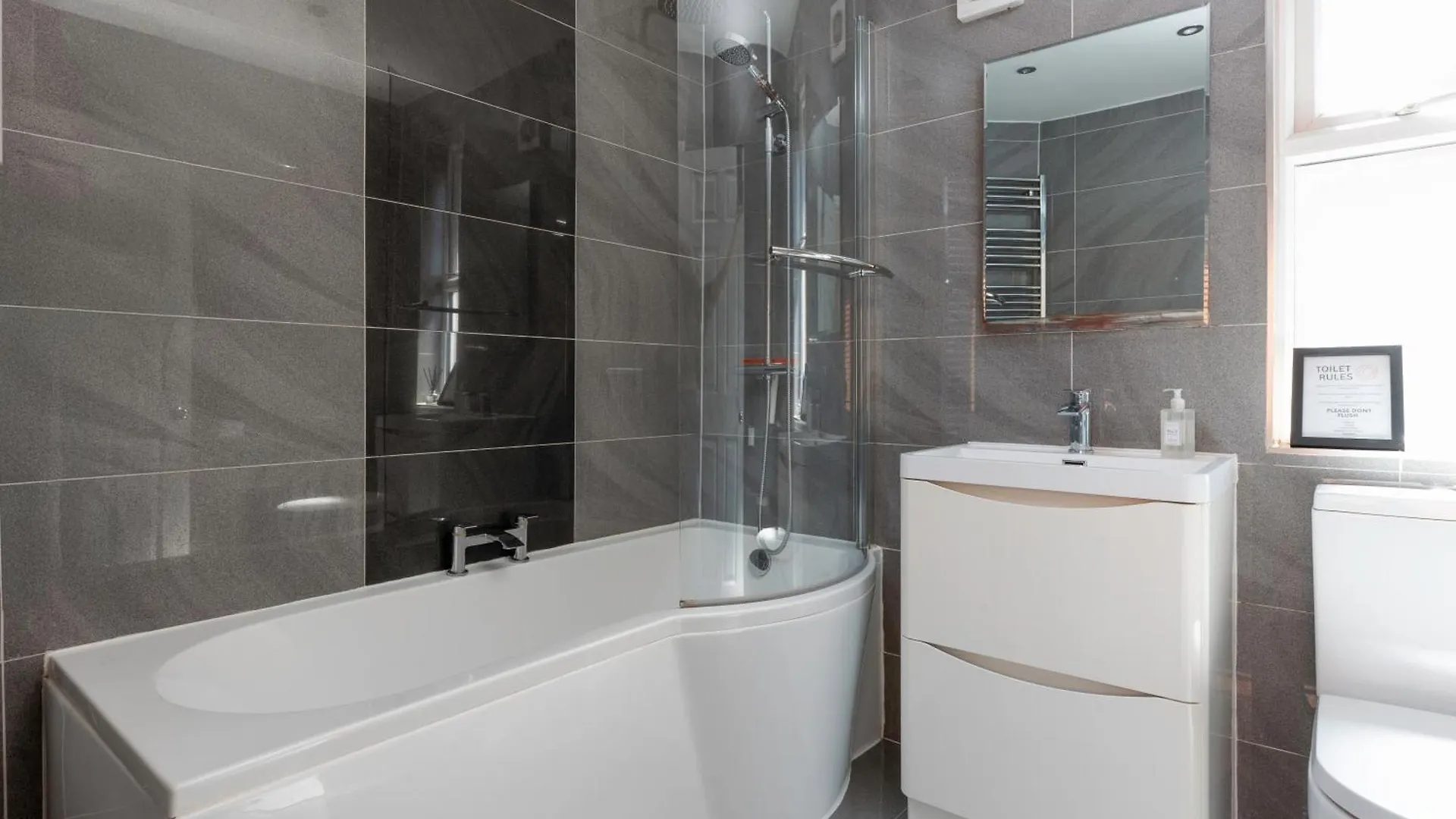 Avenue House By Grandeur Property Bournemouth Holiday home